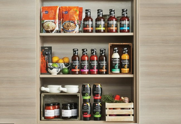 M&M Food Market image