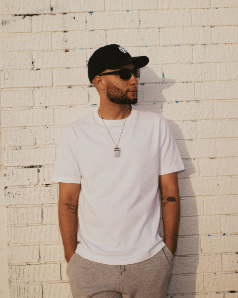 Reigning Champ image